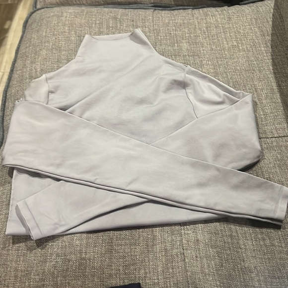 Skims Essential Mock Neck Long Sleeve Bodysuit - Picture 2 of 8